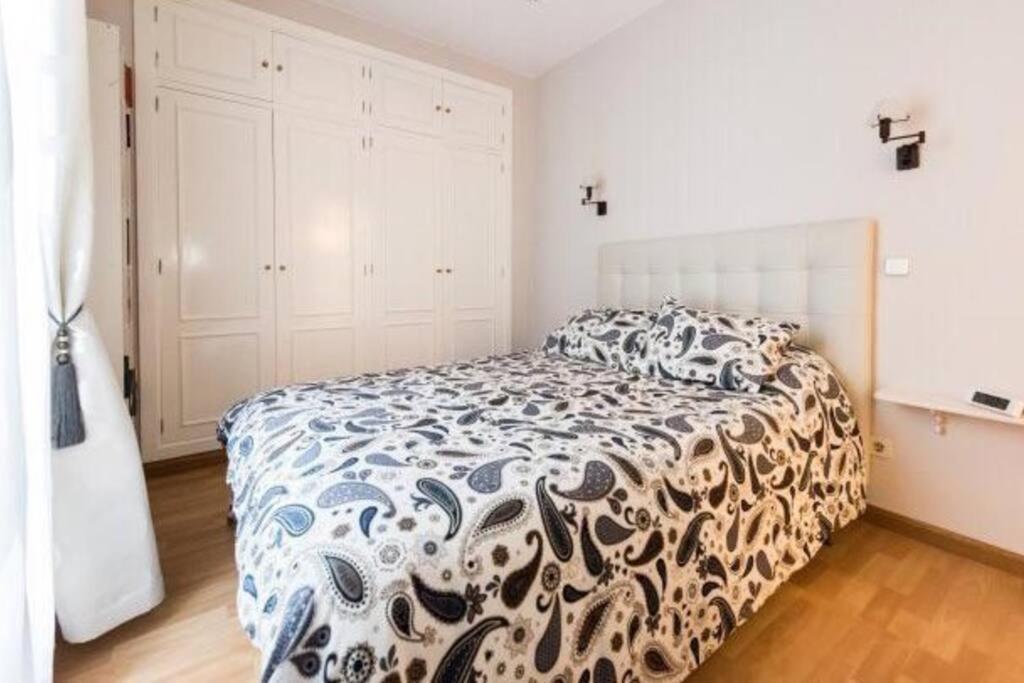 Luminoso Apartamento En Lavapies-Tirso De Molina Madrid Esterno foto